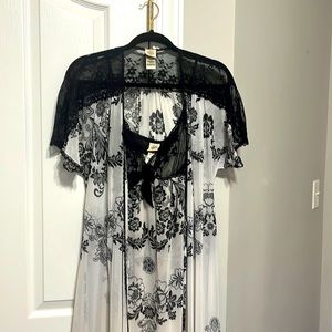 Jonquil in bloom Night Gown Set